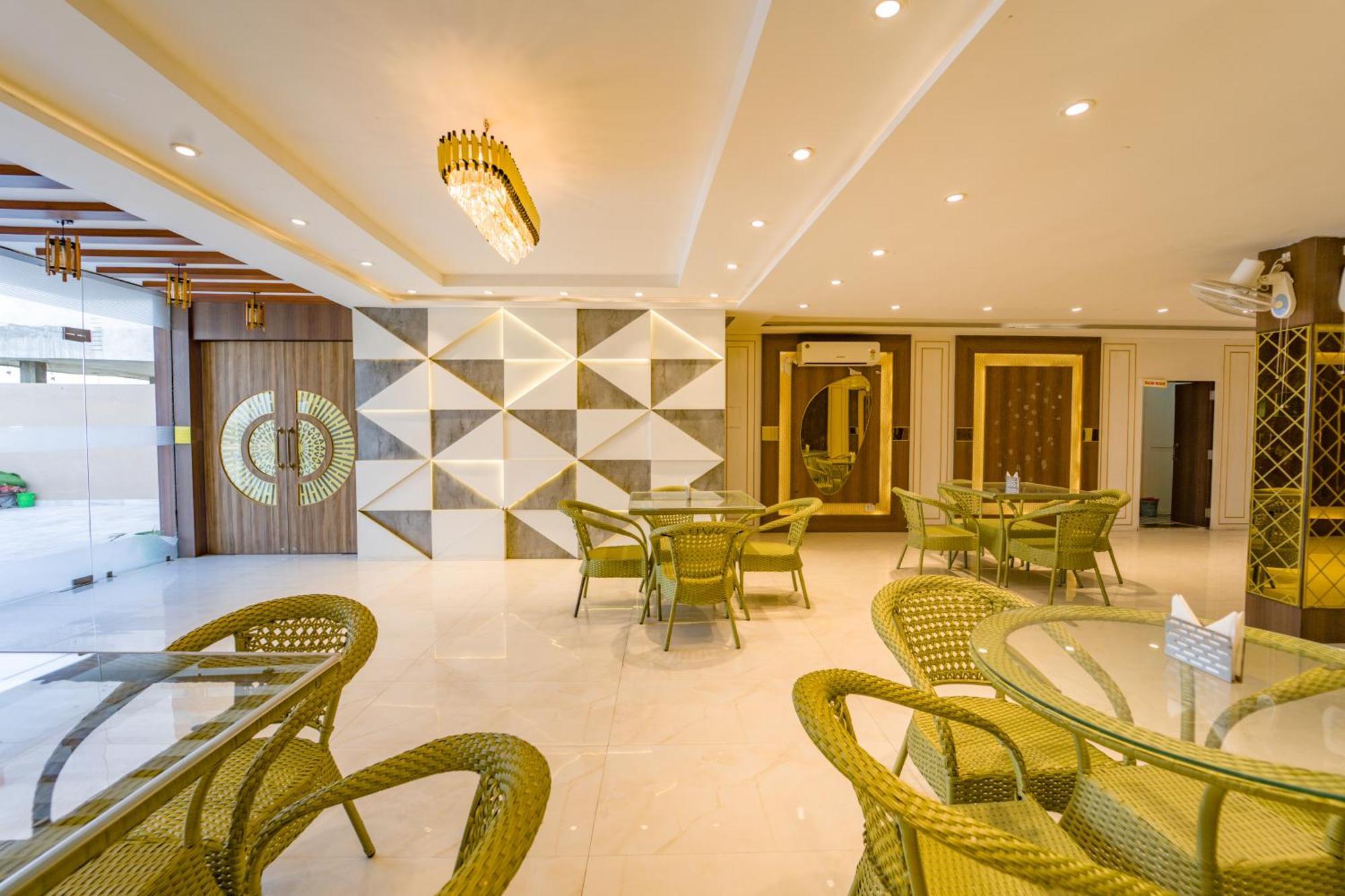 Shiv Rudraksh Resort, Near Assi Ghat Hotel Varanasi